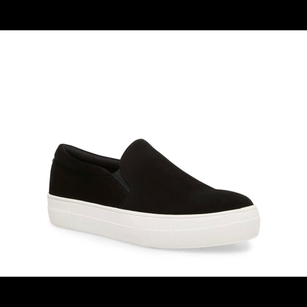 Steve Madden Black Suede Slip-On Sneaker S: 6.5